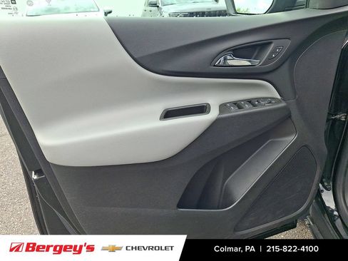 Certified 2024 Chevrolet Equinox LS w/ LS Convenience Package AWD/4WD image 15