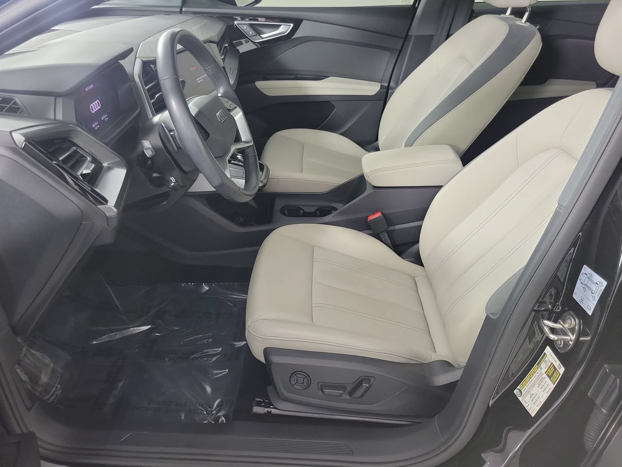 Used 2023 Audi Q4 e-tron Premium Plus w/ Premium Plus AWD/4WD image 12