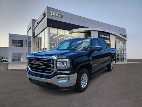 Used 2017 GMC Sierra 1500 SLE w/ SLE Value Package AWD/4WD image 1