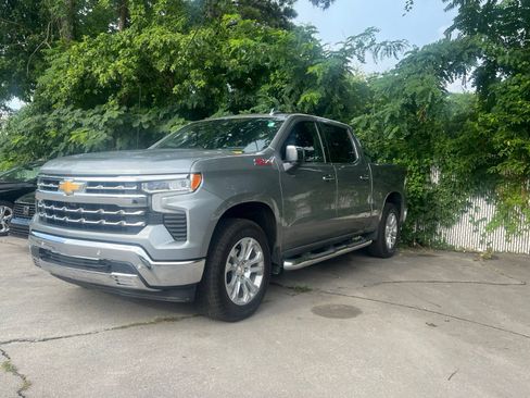 Used 2026 Chevrolet Silverado 1500 LTZ w/ LTZ Premium Package AWD/4WD image 2