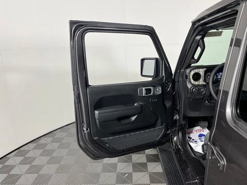 Used 2026 Jeep Wrangler Unlimited Sport AWD/4WD image 15
