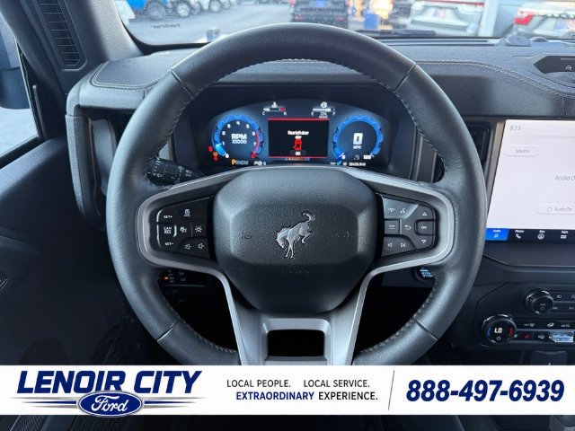 Certified 2025 Ford Bronco Badlands AWD/4WD image 16
