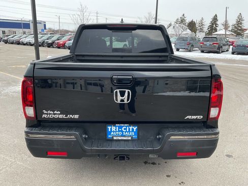Used 2018 Honda Ridgeline Black Edition image 6