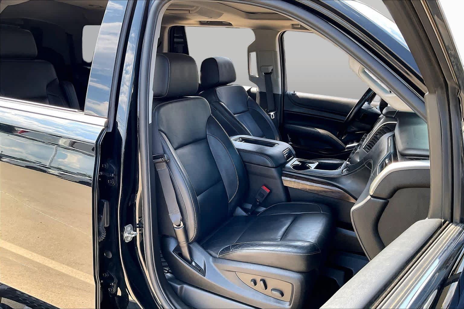 Used 2018 Chevrolet Tahoe LT AWD/4WD image 8