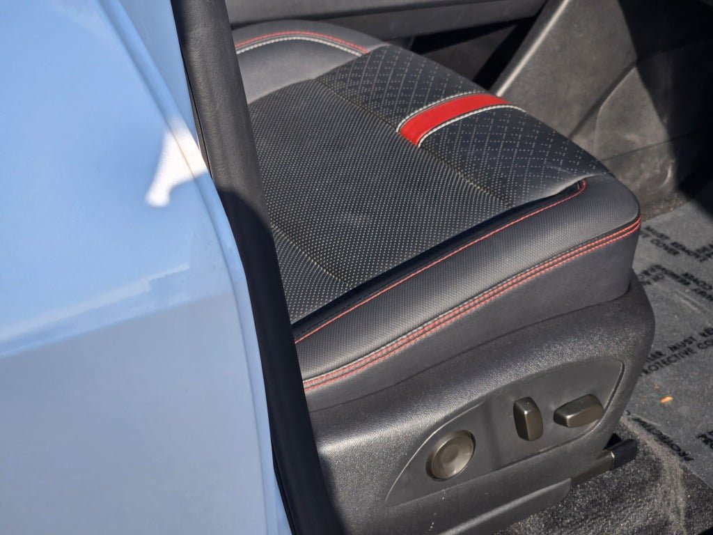Certified 2024 Chevrolet Traverse RS AWD/4WD image 7