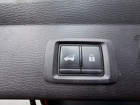 Used 2023 Mitsubishi Outlander SE Black Edition image 41