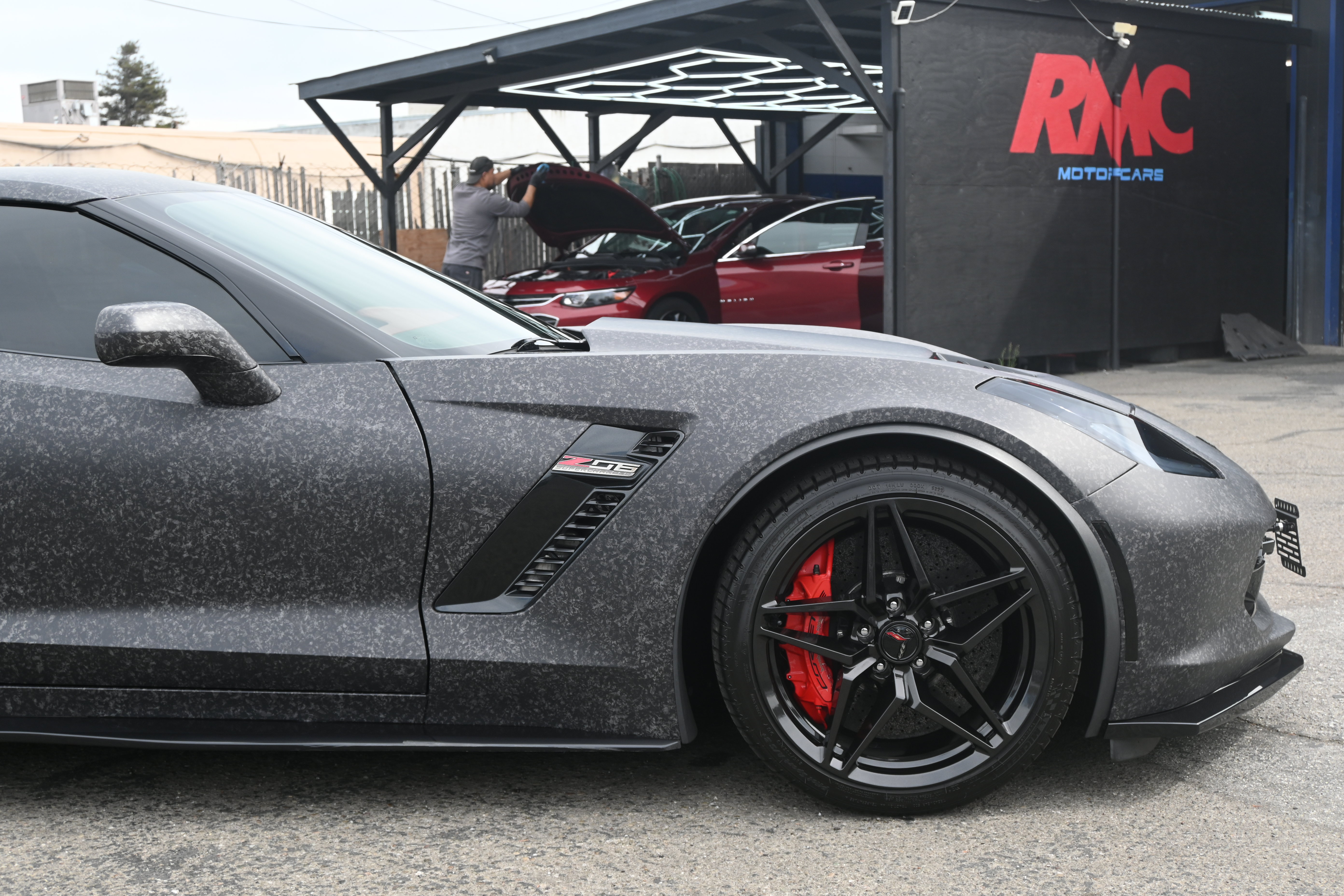 Used 2016 Chevrolet Corvette Z06 w/ 3LZ Preferred Equipment Group RWD image 13