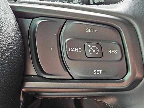 Used 2022 Jeep Wrangler Unlimited Sport AWD/4WD image 24