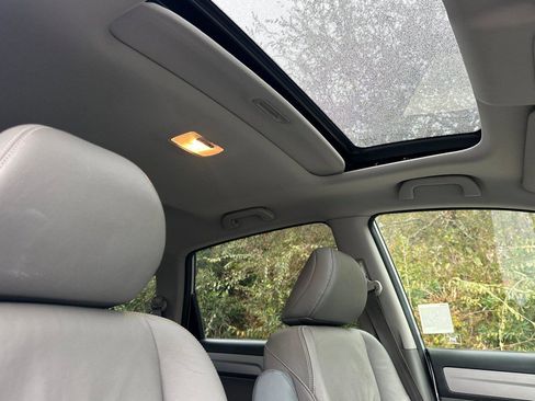 Used 2010 Honda CR-V EX-L image 18