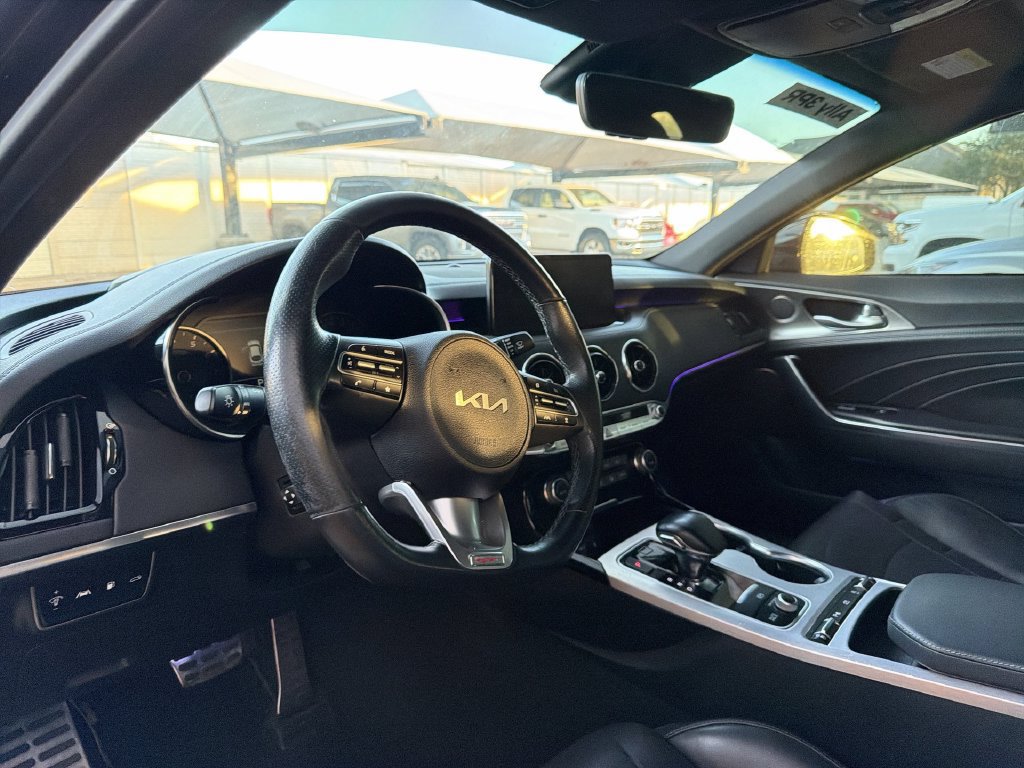 Used 2022 Kia Stinger GT2 RWD image 6
