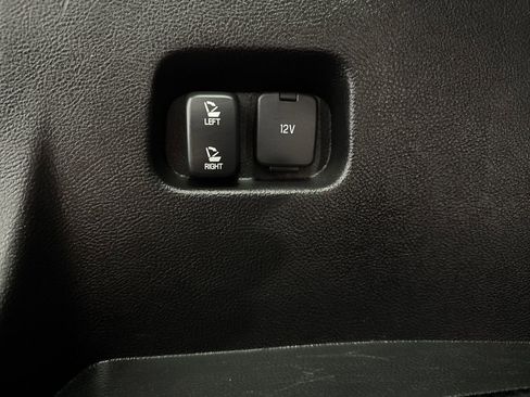 Used 2024 Ford Edge Titanium image 15