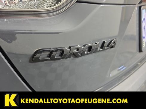 Certified 2025 Toyota Corolla LE FWD image 10