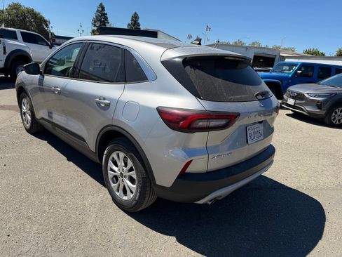 Used 2024 Ford Escape Active FWD image 3