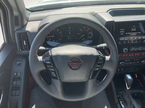 New 2025 Nissan Frontier PRO-4X w/ Pro Premium Package image 18