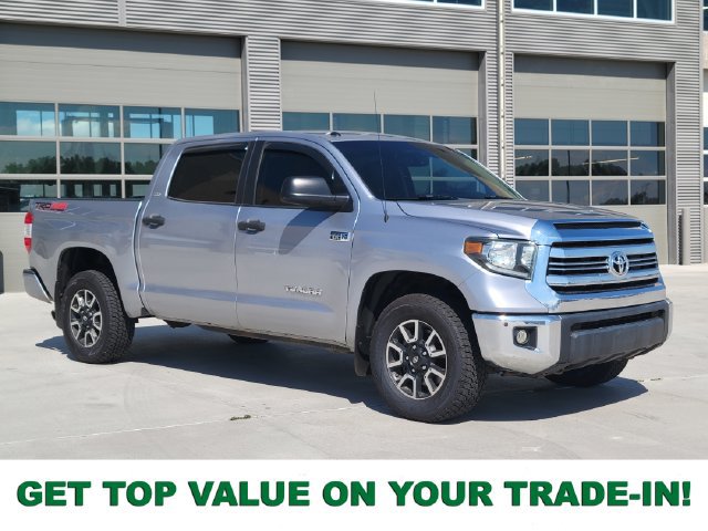 Used 2017 Toyota Tundra SR5 w/ TRD Off Road Package AWD/4WD image 1
