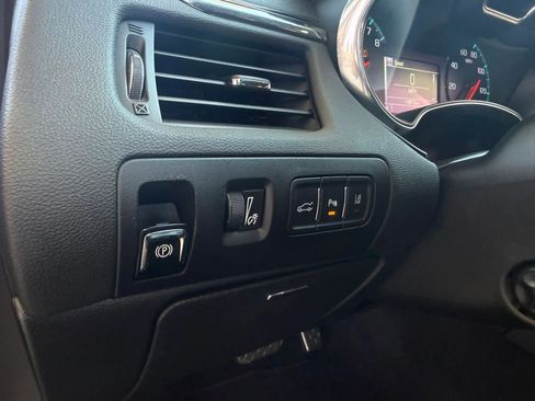 Used 2016 Chevrolet Impala LTZ FWD image 37