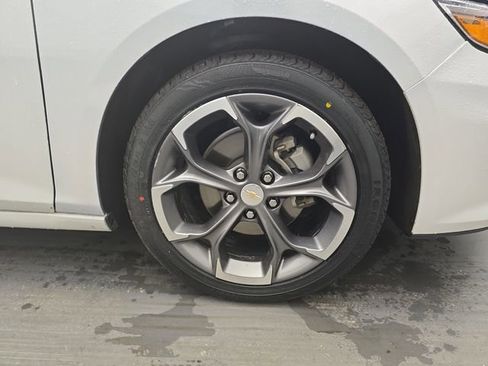 Used 2024 Chevrolet Malibu LT image 12