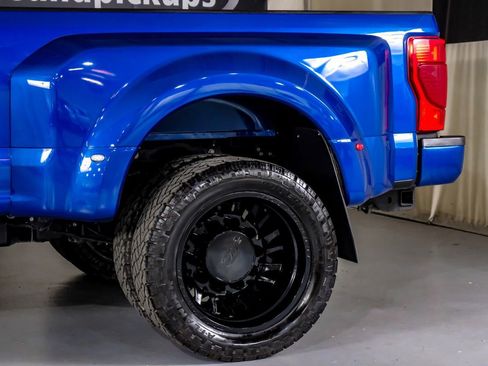 Used 2022 Ford F450 XLT AWD/4WD image 13