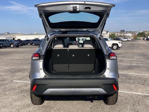 Certified 2026 Toyota Corolla Cross L image 21