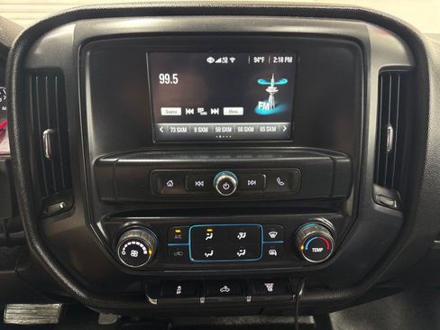 Used 2019 Chevrolet Silverado 2500 W/T AWD/4WD image 18