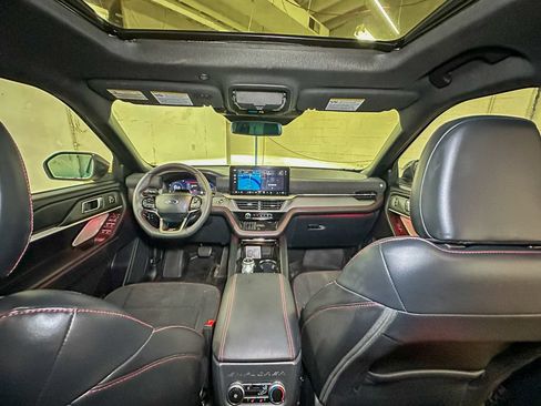 Certified 2025 Ford Explorer ST AWD/4WD image 32
