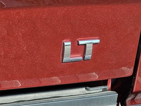 Used 2017 Chevrolet Silverado 1500 LT w/ All Star Edition image 28