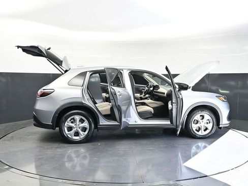 Used 2024 Honda HR-V LX image 39