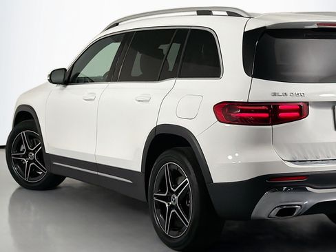 Used 2026 Mercedes-Benz GLB 250 image 15