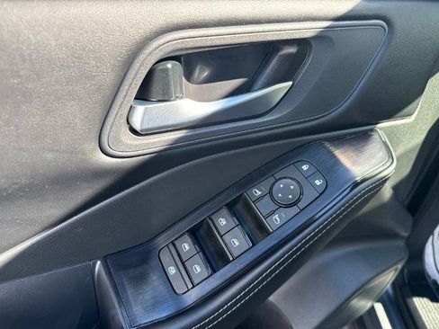 Certified 2026 Nissan Rogue SV AWD/4WD image 21
