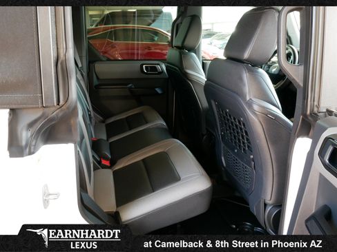 Used 2024 Ford Bronco Big Bend AWD/4WD image 16