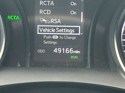 Used 2023 Toyota Camry SE FWD image 22