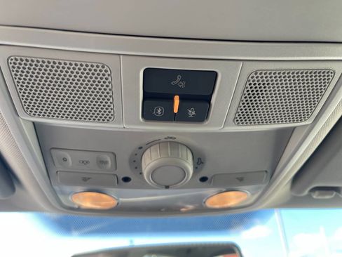 Used 2010 Volkswagen Jetta SE image 19