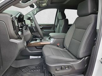 New 2026 Chevrolet Silverado 1500 LT Trail Boss w/ Dark Appearance Package AWD/4WD video 4