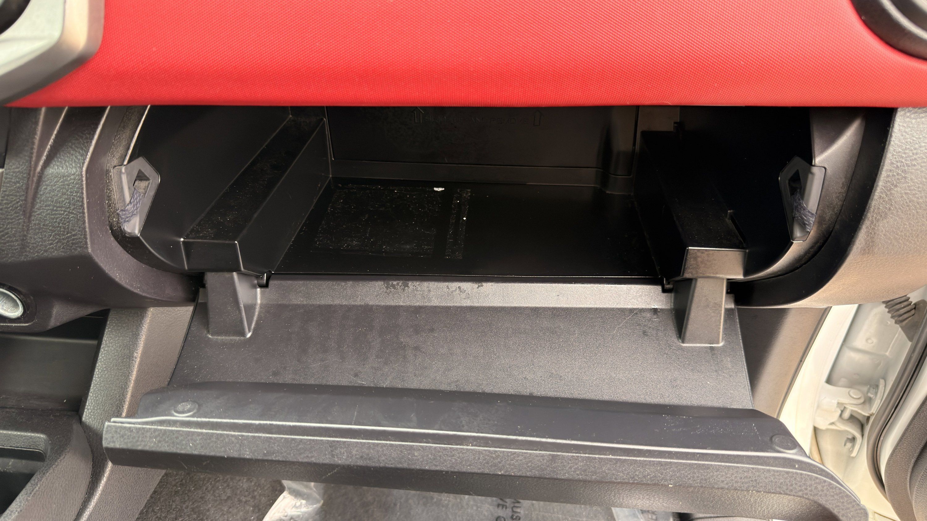 Used 2022 Toyota Tacoma SR5 RWD image 40