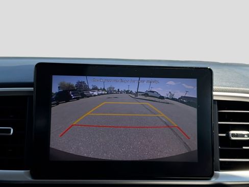 Certified 2022 Hyundai Venue SEL FWD image 22