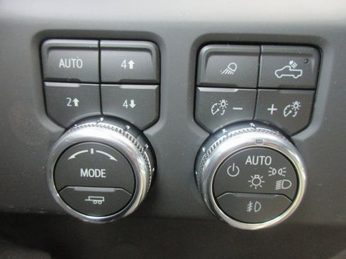 New 2026 GMC Sierra 1500 AT4 w/ AT4 Premium Package image 18