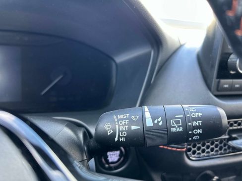 Used 2025 Honda HR-V Sport image 25