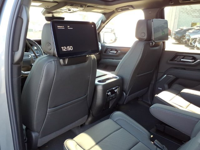 New 2027 GMC Yukon Denali w/ Denali Reserve Package AWD/4WD image 16