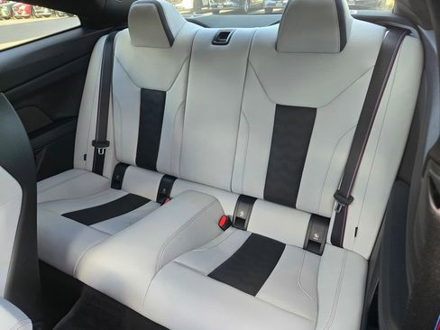 Used 2023 BMW M4 Competition w/ Executive Package image 18