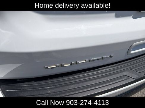 Used 2022 GMC Yukon SLE RWD image 9