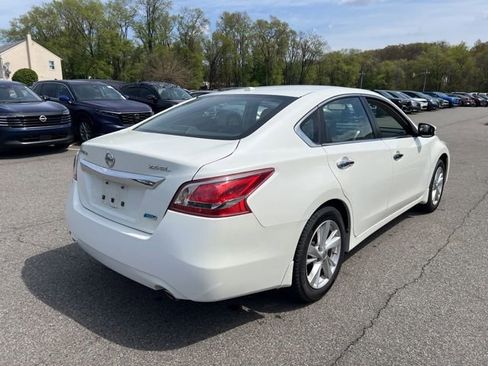 Used 2013 Nissan Altima 2.5 SL FWD image 6