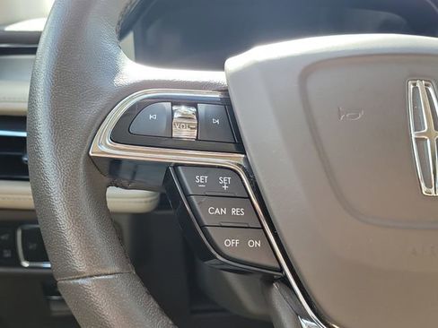Certified 2023 Lincoln Nautilus FWD image 21