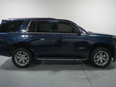 Used 2019 GMC Yukon SLT image 7
