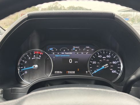 Used 2022 Ford F350 Lariat w/ Lariat Ultimate Package image 15