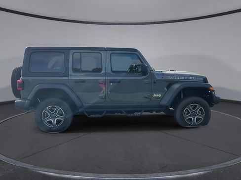 Used 2020 Jeep Wrangler Unlimited Sport S AWD/4WD image 9
