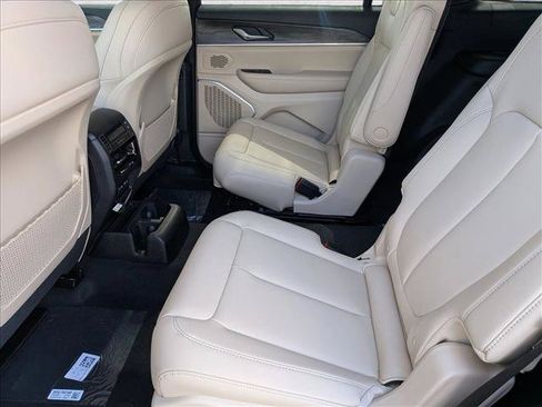 New 2026 Jeep Grand Cherokee L Limited AWD/4WD image 14