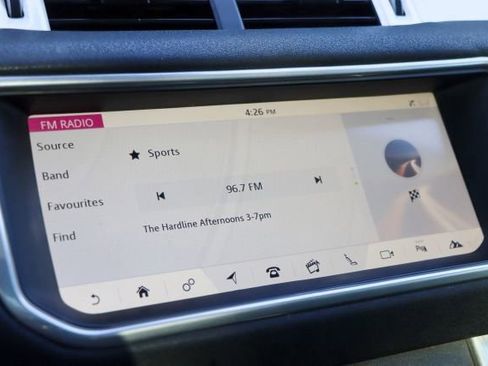 Used 2017 Land Rover Range Rover Evoque SE image 52