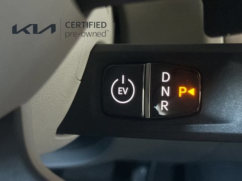 Certified 2024 Kia EV9 Wind AWD/4WD image 23