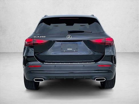Used 2025 Mercedes-Benz GLA 250 GLA 250 image 4