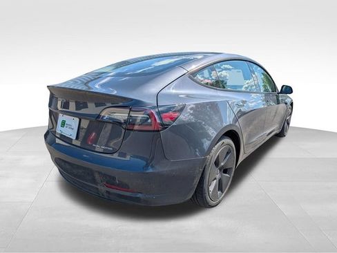 Used 2022 Tesla Model 3 Long Range AWD/4WD image 7